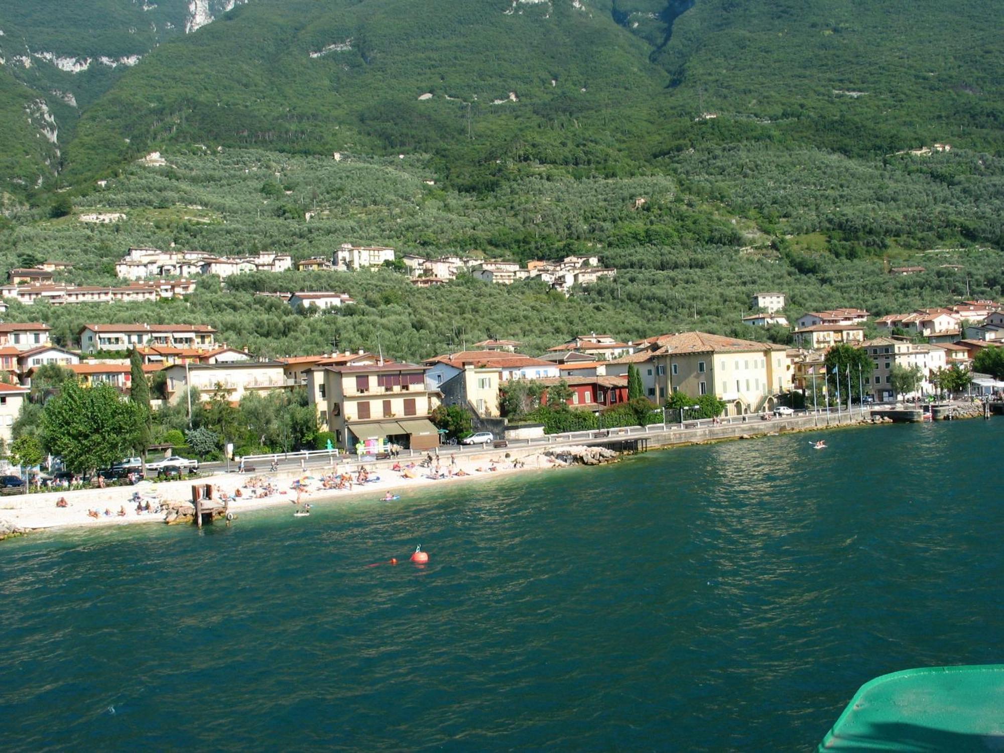 Albergo Casa Este Brenzone sul Garda Eksteriør bilde