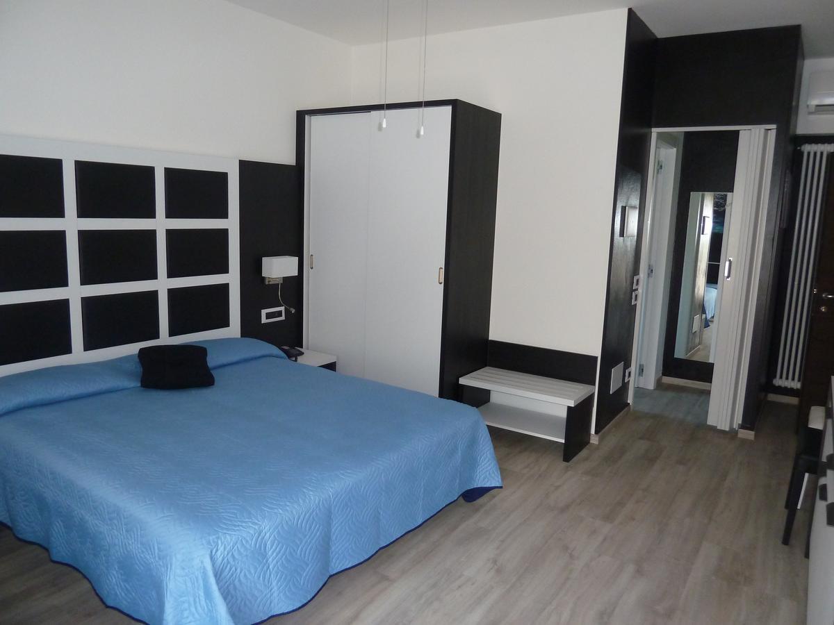 Albergo Casa Este Brenzone sul Garda Eksteriør bilde