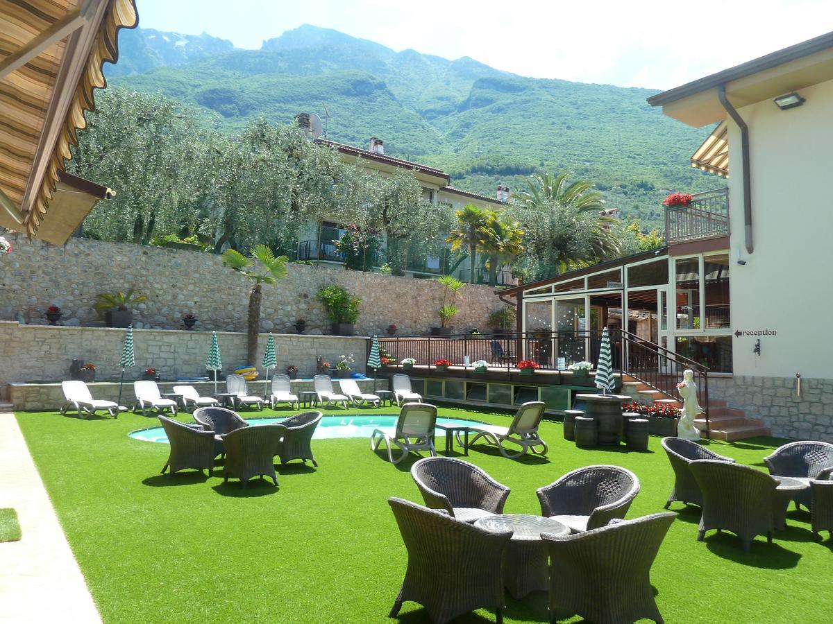 Albergo Casa Este Brenzone sul Garda Eksteriør bilde